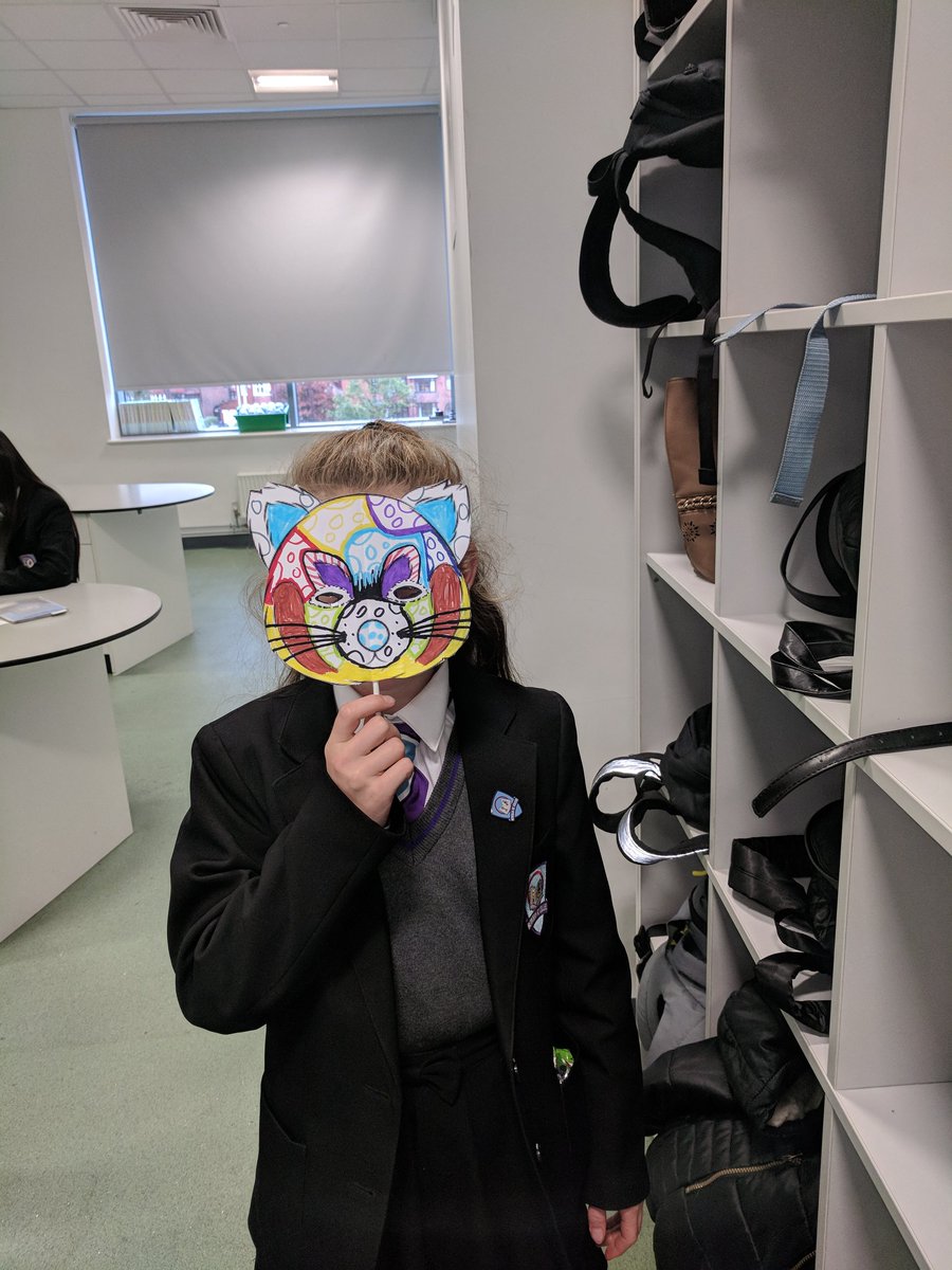 LeesMiss's tweet photo. 7B4 masquerade ball raising awareness #WearItWild https://t.co/EqVpDyqVkY