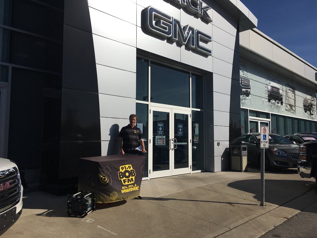 LindsayBuickGMC's tweet photo. @DaveIllman here from @919bobfm on location here at our dealership #mapleleafs #gmc #buick @KLThisWeek #trucktownlivin @BCSC https://t.co/5yBMbxSP5n