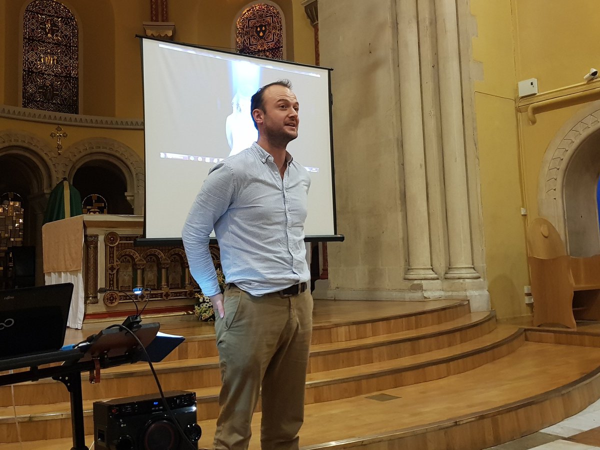 HiddenAbbey's tweet photo. Now we're hearing from Toby Davies of @RBLTheatreCo about Henry I &amp; upcoming Matilda. #rdguk #rdg #madeinrdg
https://t.co/Z47GVL2dfZ https://t.co/MrpCKjJUp5