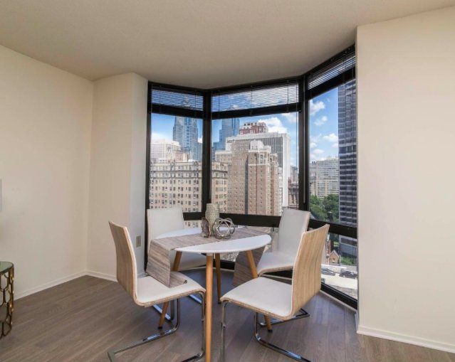 RENTAL OPEN HOUSE TOMORROW from 12:00PM-1:00PM at #17D Wanamaker House! One bed, one bath &amp; great views of the city! ow.ly/vNhB30fZyho