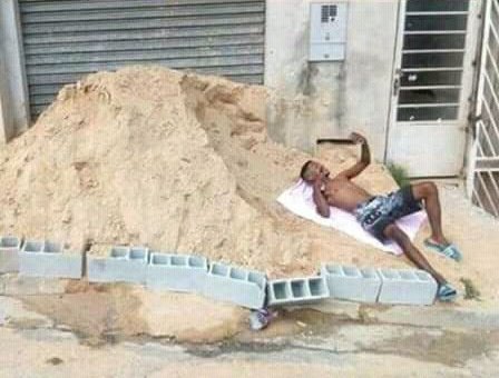 Michael_Oloo254's tweet photo. #chipukeezychallenge
#TTTT
Enjoying at the beach https://t.co/ZaSU5duaZX