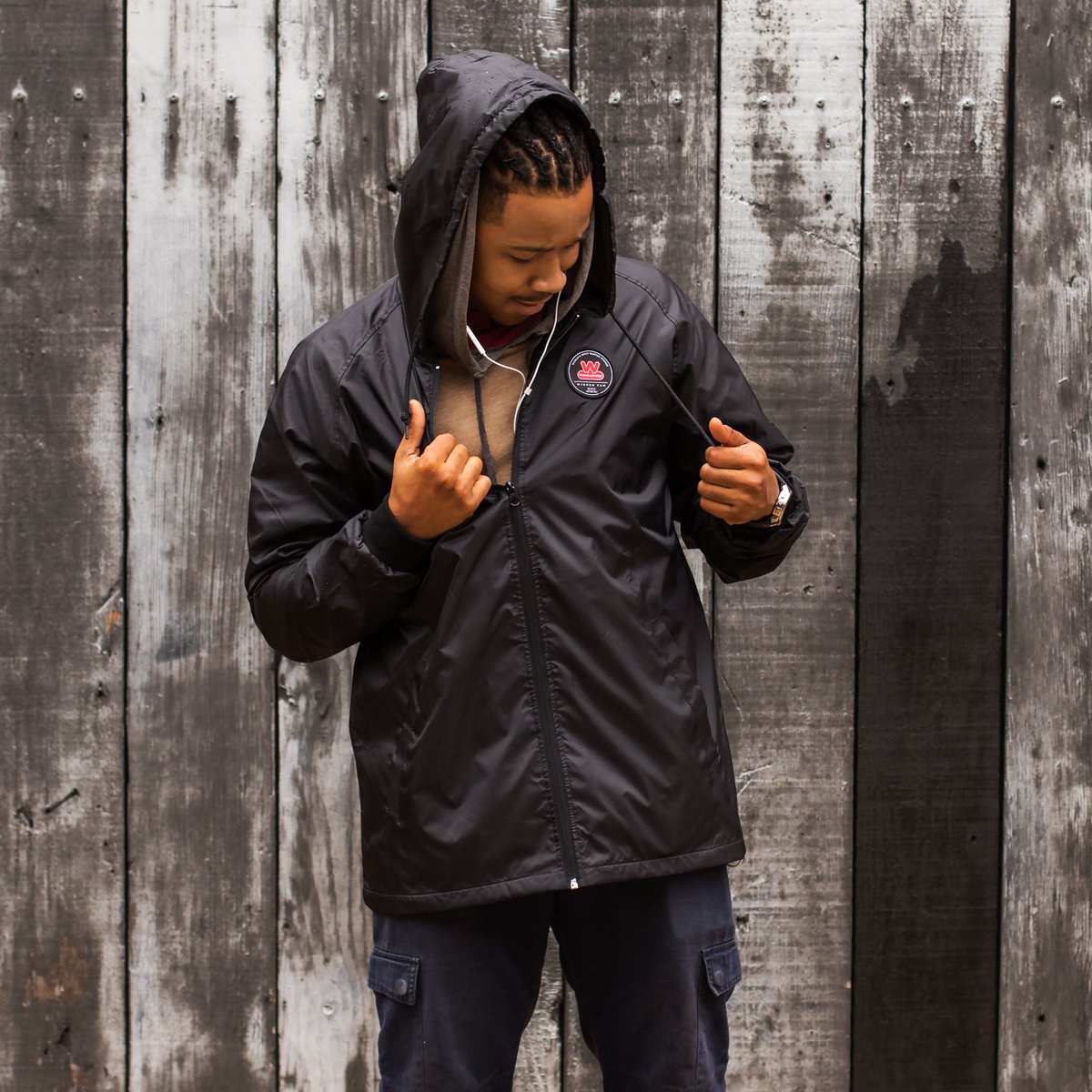 TheReconGrp's tweet image. Shipped out an order of custom jackets for our friends over at @wienerschnitzel 
Contact us for apparel production and design!