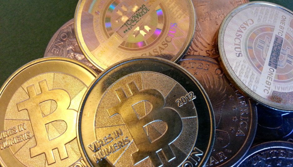 realtyshares's tweet photo. "One of the first real estate players in Bitcoin is crowdfunding platform RealtyShares" @RE_Weekly 
https://t.co/nJVvI4nLCK
#FridayFintech https://t.co/gm32NeuekD