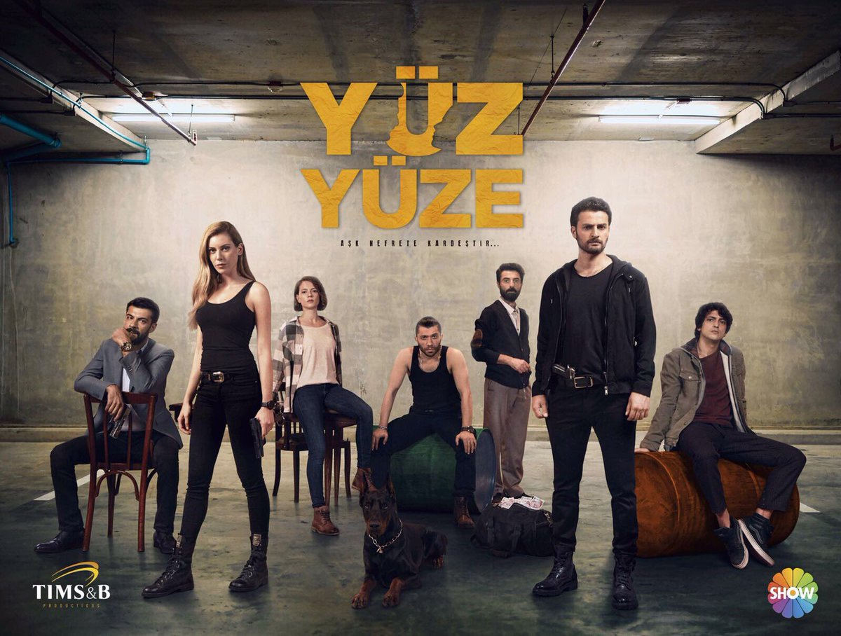 İlk bölümü kaçıranlar ve yeniden izlemek isteyenler ekran başına 🤜🏼🤛🏼

#YüzYüze 23:45’te <a href="/ShowTV/">Show TV</a> ’de!
