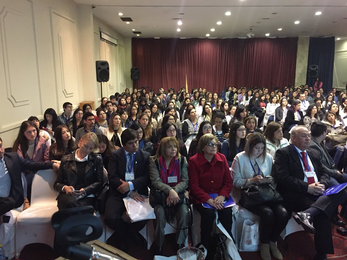 socheder's tweet photo. Revisa acá algunas de las imágenes que tenemos de lo que va de nuestra cumbre 2017 @colegioenfermer @ministeriosalud @FENASENFCHILE https://t.co/muOPaLndA1