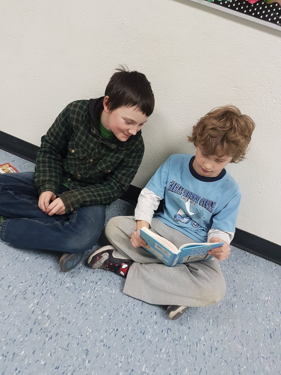 itunaschool's tweet photo. Ending off #EducationWeek2017 with some school wide buddy reading! #Literacy #ItunaSchool https://t.co/3ARkp2FSOd