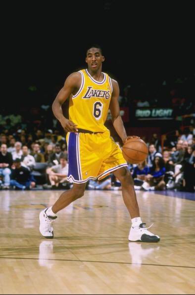 Happy Bday to the certified bucket getter Eddie Jones 