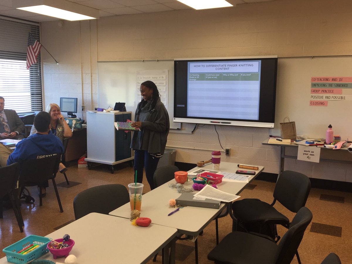 beth_lakretz's tweet image. Activity or objective? Fingerknitting with north Babylon admins. Unpacking, co-teaching, differentiating. #coteachchat #inclusion
