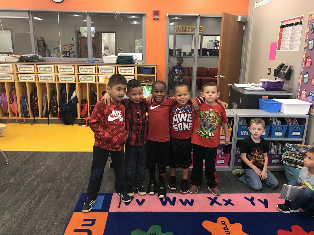 Accidental twin day??? Love it! #Jardine501