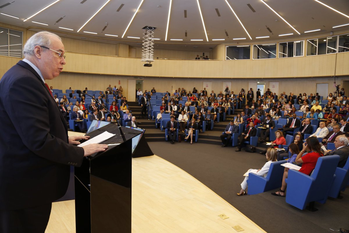 OJudicialPanama's tweet image. Presidente de la CSJ, José Ayú Prado participa del acto de instalación de la "Sesión Justicia y Democracia", en Cumbre de Integración por la Paz (CUMIPAZ).