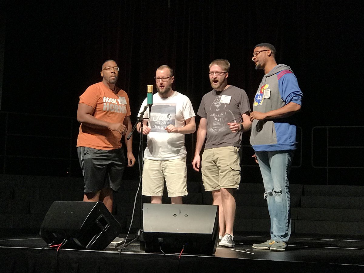 DoubleStufQT's tweet photo. Squad https://t.co/pnWEhpBw8e