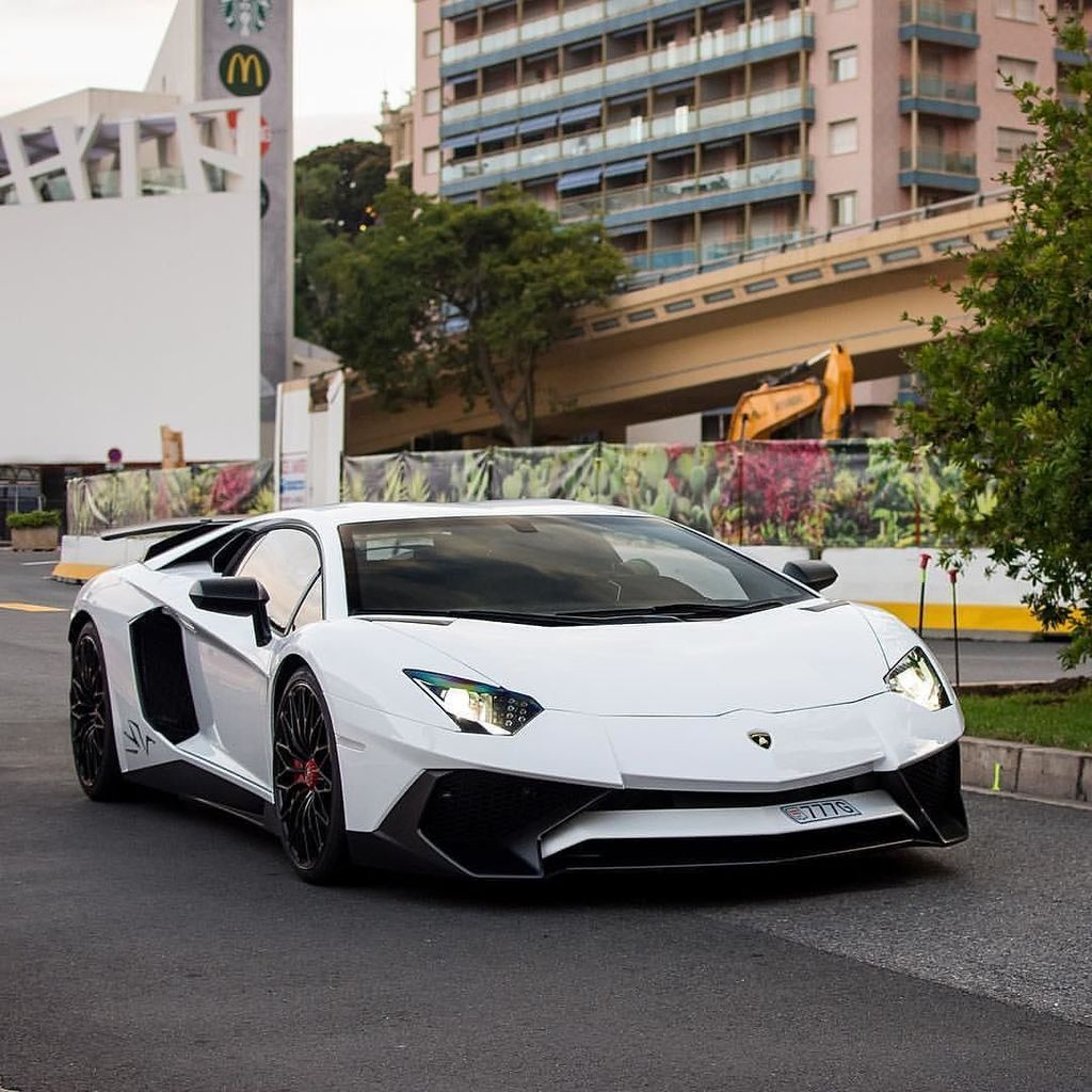 petrolheadstore's tweet photo. Lamborghini Aventador SV
By @amin.siala 
#petrolheadworld https://t.co/mBsNXWo3Bm
