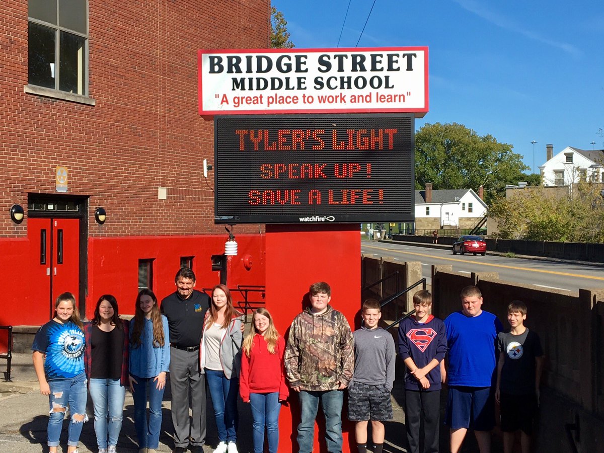 BSMSDevils's tweet photo. Thank you for a great Program. #ALLIN #DRUGFREE #SPEAKUP #SAVEALIFE @TylersLight https://t.co/qrcp7Qtsvm