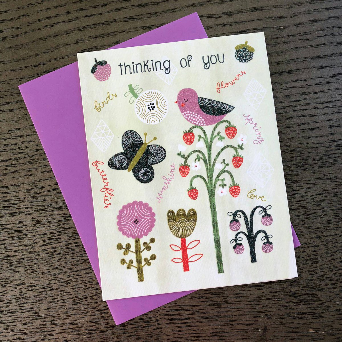 #Thinkingofyou with @ginabdesigns and <a href="/afreshbunch/">Fresh Bunch</a> artist <a href="/petralbertina/">Petra Santaharju</a> #fridayfeels #feelingthelove #stationery #freshandfestive