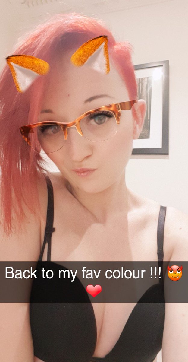 TheFoXtress's tweet photo. #proswitch #switch #kink #fetiah #FoXy #FoXtress #newhair #fox https://t.co/BrC6uYnPm8