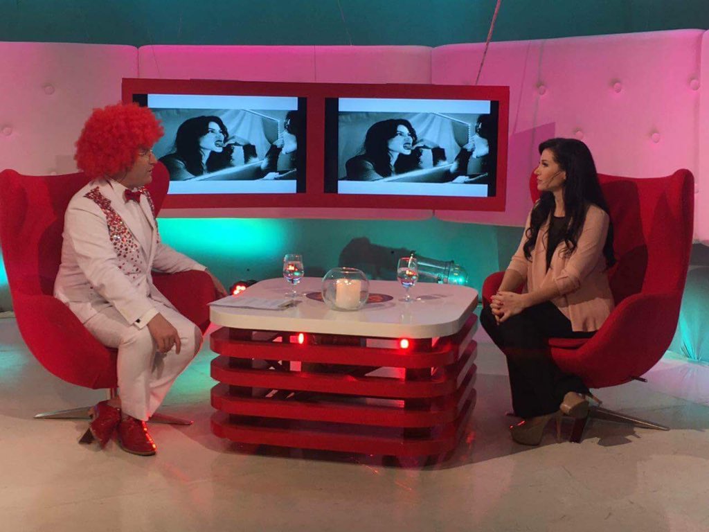 Corazones Ardientes tweet media