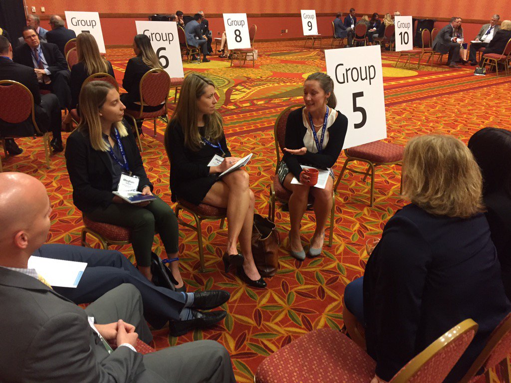 Students, business leaders, &amp; faculty dig deeper into ethics issues in small group discussions. #DFEthicsSummit