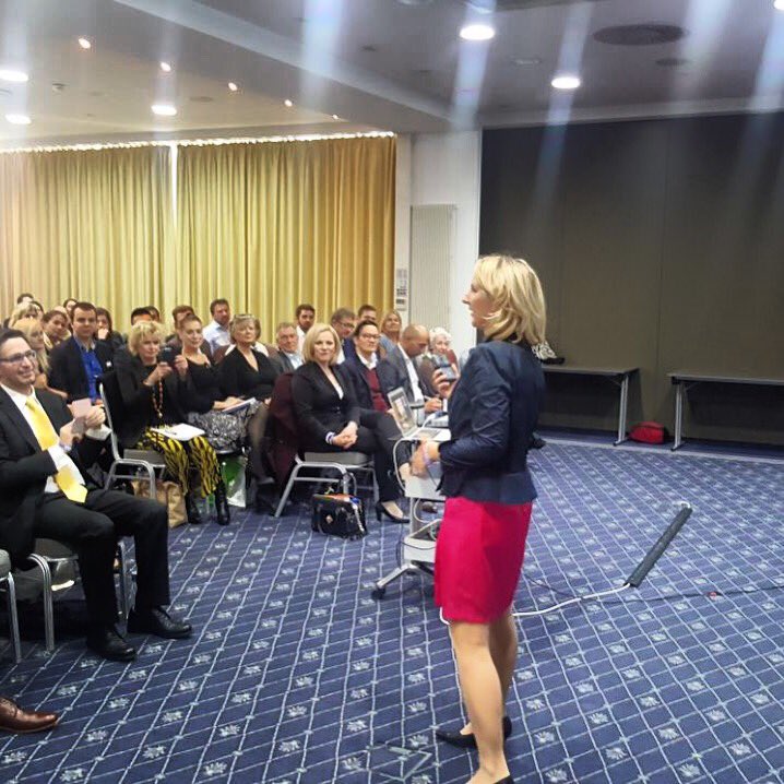 peakpotentialsb's tweet photo. Speaking to +250 #business owners , #investors and #entrepreneurs in #Munich #Germany about mindset, speed of implementation and your #why! https://t.co/5daEArtqo4