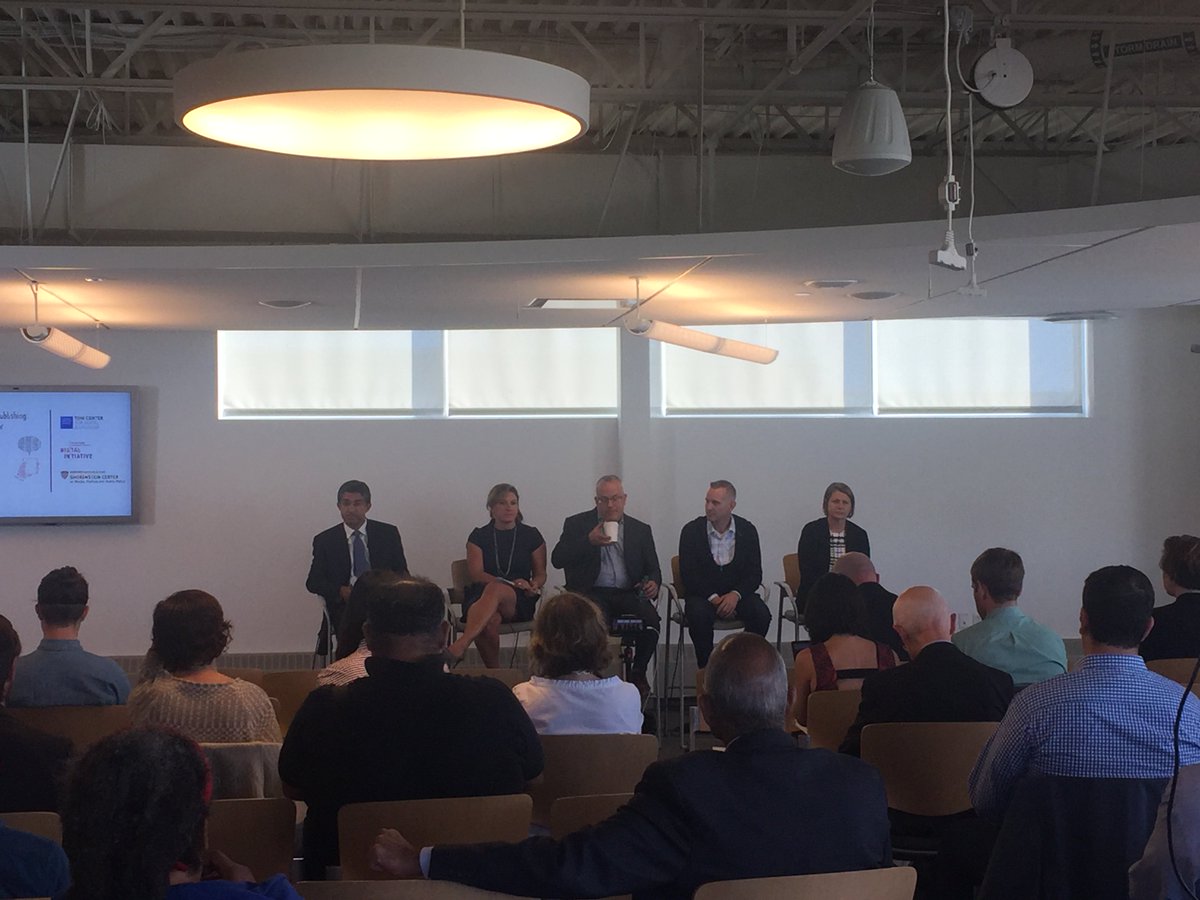 TowCenter's tweet photo. And we're back! With representatives from @brave, @prx, @spotify, @EYnews Watch at https://t.co/vfS64I7MoR #adforum17 https://t.co/gbq4Wb0z3C