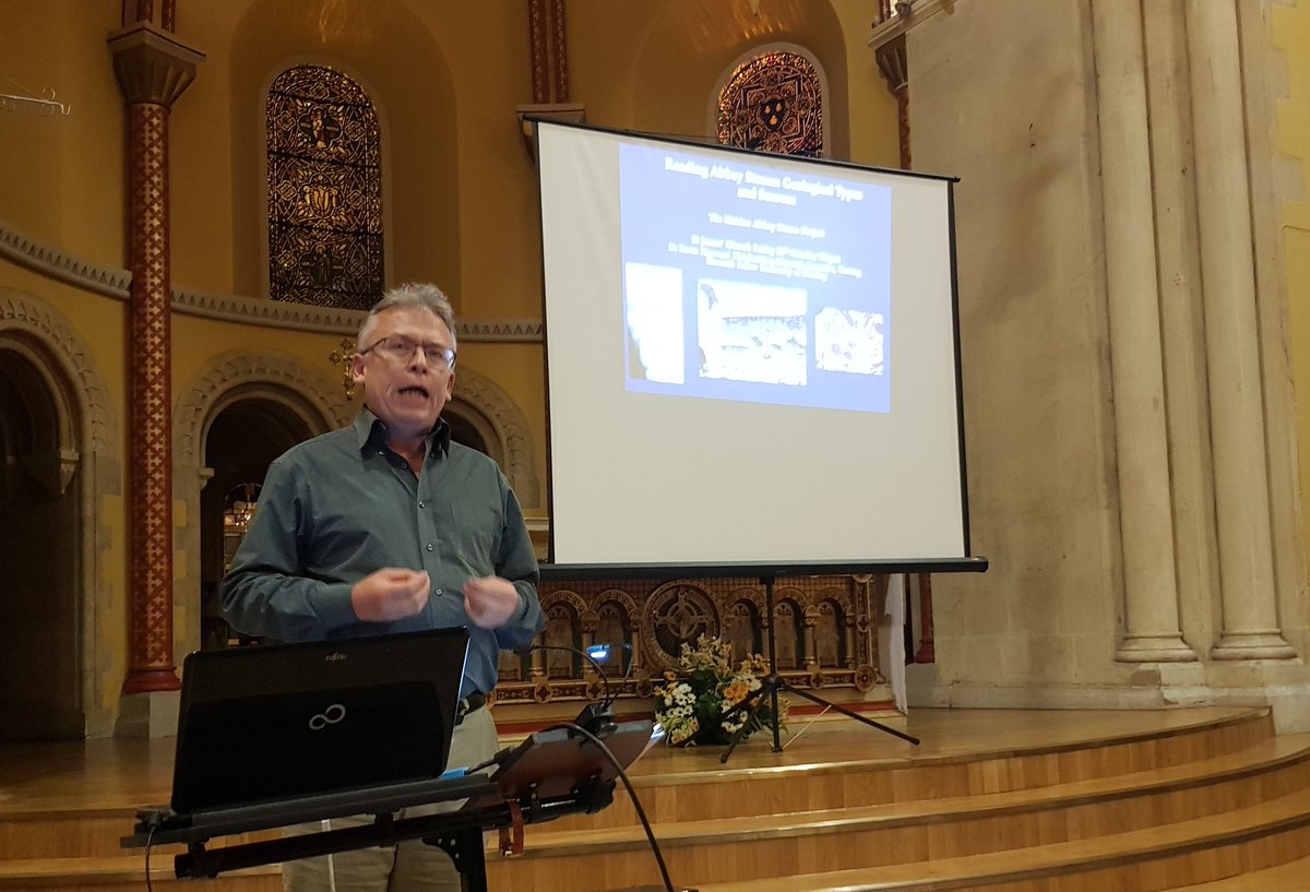 HiddenAbbey's tweet photo. Now to learn about stone types used in @RdgAbbey with Dr Kevin Hayward from @UniofReading. This will help identify hidden stones #rdguk https://t.co/vWmj1bVZql