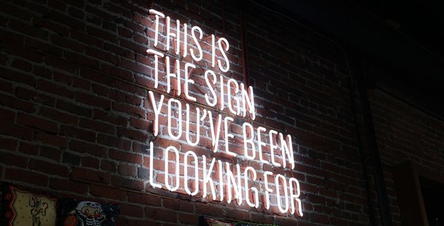CourtneyLHowell's tweet photo. Now on the @identitypr blog: How to create signs that get seen. #design #signage #creative https://t.co/Ctxftc555U https://t.co/mbDf76oZR1