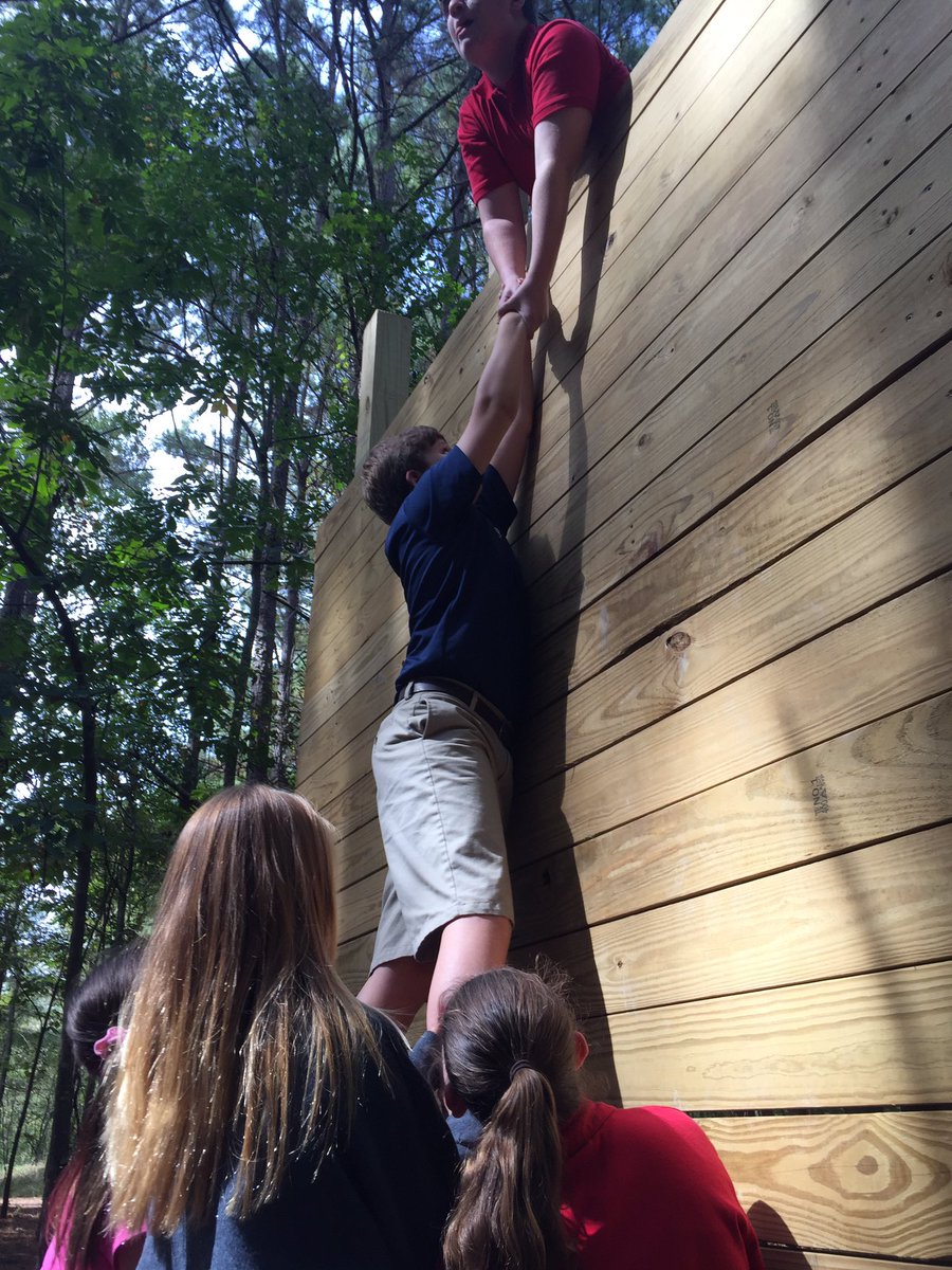 wmerrelljp's tweet image. Teamwork and Leadership talents by 7th graders made it up and over "The Prep Wall". Great things are in store for the class of 2023!!