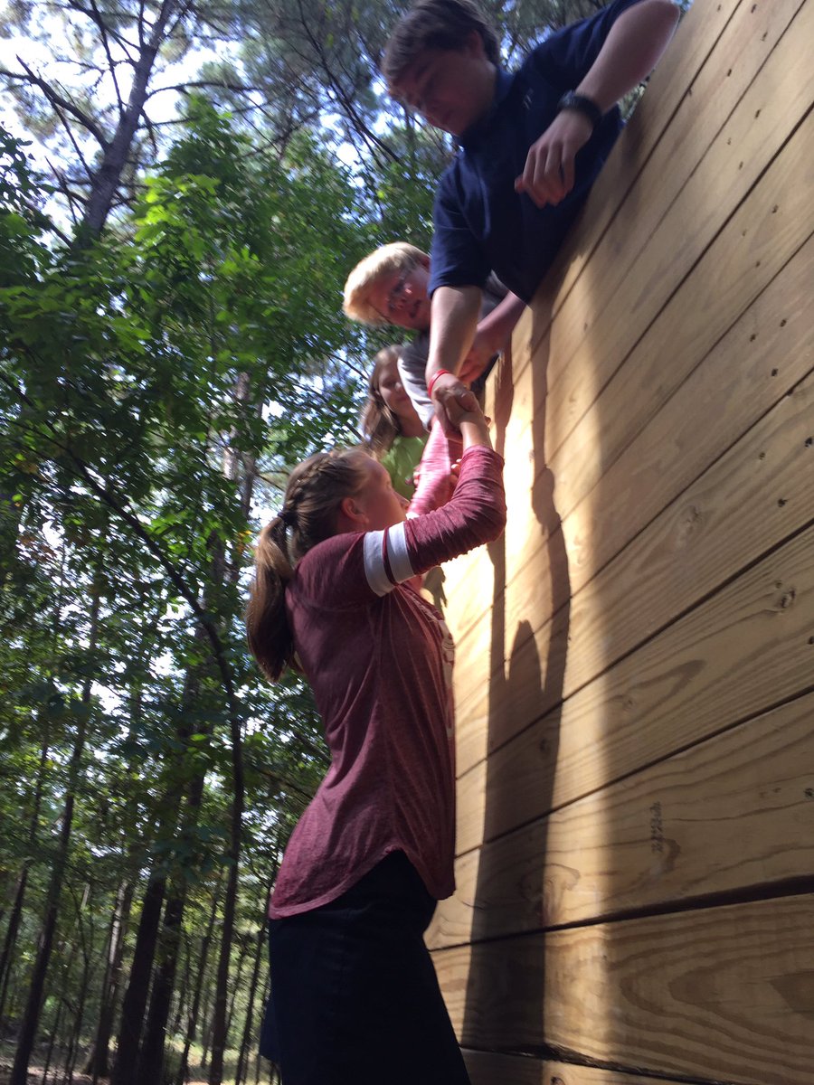 wmerrelljp's tweet image. Teamwork and Leadership talents by 7th graders made it up and over "The Prep Wall". Great things are in store for the class of 2023!!