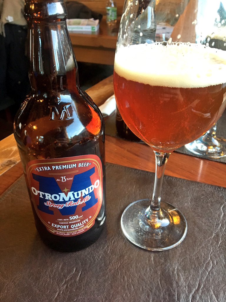 robinizard's tweet image. I told @ashinizard if she hiked to the top of Fitz Roy I would buy her a steak dinner. (P.S. this is what $22 USD buys you in Argentina.) 🐃