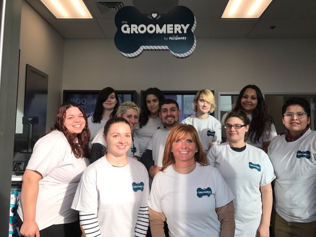 Opening Monday in Oak Park, the 1st Groomery by Petsmart.  Come meet this fantastic team at 106 N. Maple!  Dogs or cats...we love them all!