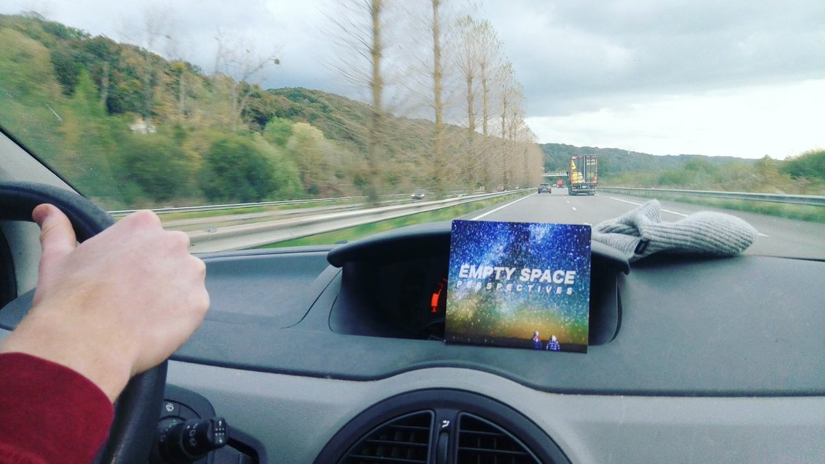 Les copains qui écoutent 'Perspectives' sur la route :) Merci du soutient !