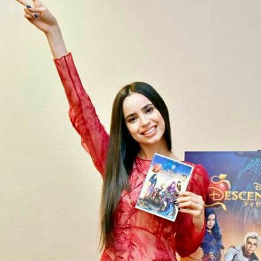 squadscpy's tweet photo. @SofiaCarson para la revista #TeenMixJapan en promoción a @descendants con su secuela #Descendants2 ❣ https://t.co/GPzqhYRmRK
