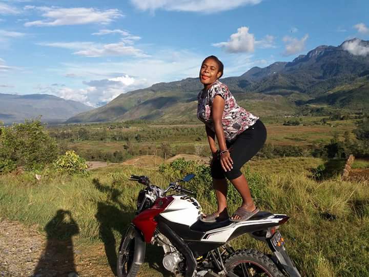Wamena Pepe - Putri Dani Hotel Reviews Wamena Indonesia ...