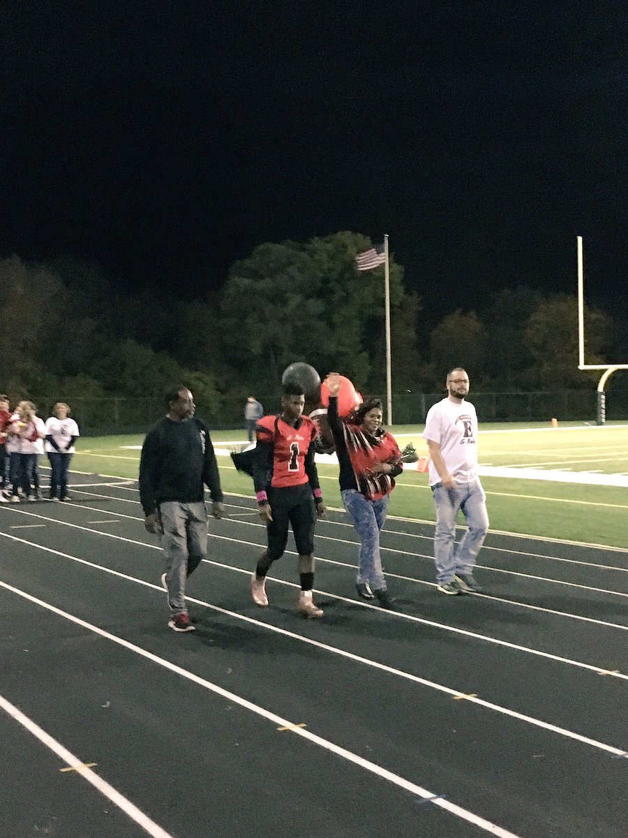 CoachParker20's tweet image. E-RAB Senior night included family &amp;amp; favorite teacher.