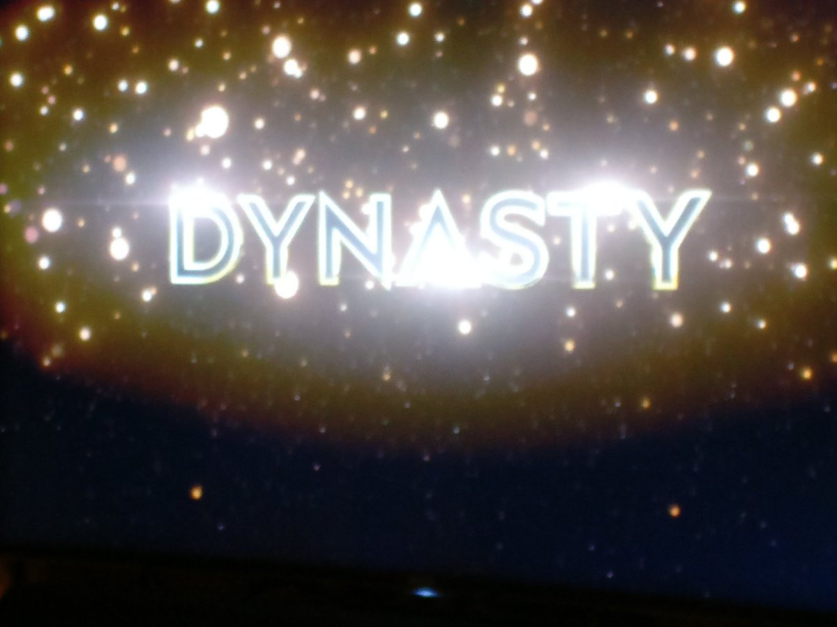 SarahAtkinson99's tweet image. What have @Netflix done to #Dynasty!?!?!  Its not even good at 2am!