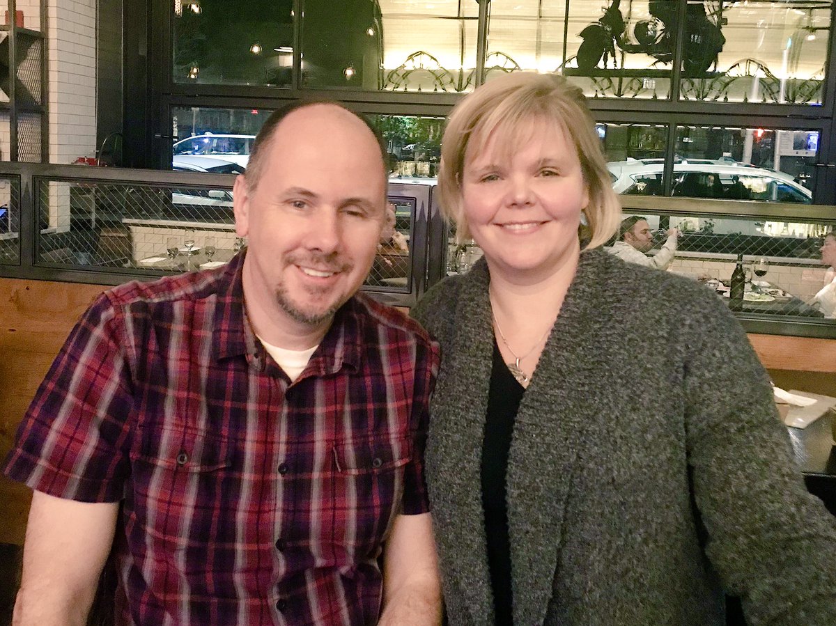 ara_anderson's tweet photo. The annaul @NCIPhySci meeting is always great science but it also great catching up with friends like @gliomath & her lab #2017PSON https://t.co/dsthikOtvb