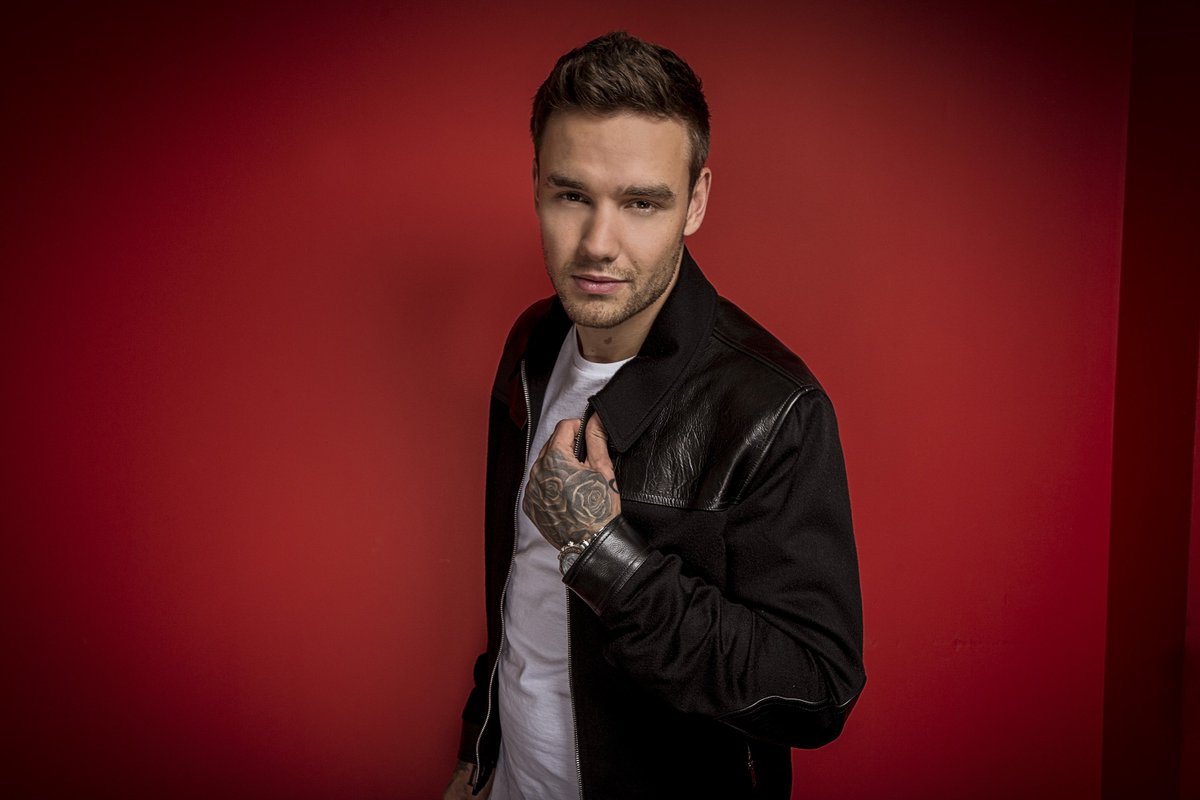 danwootton's tweet photo. It's another 1D takeover as @LiamPayne talks Cheryl, new music and more as he guest edits Bizarre https://t.co/96HH6yYEAG https://t.co/CfhKpxzI6Y