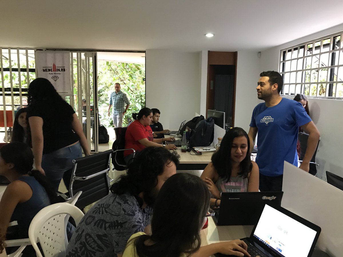 Rails Girls Medellin tweet media
