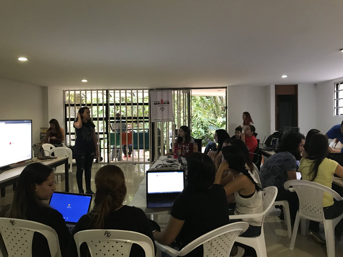 Rails Girls Medellin tweet media