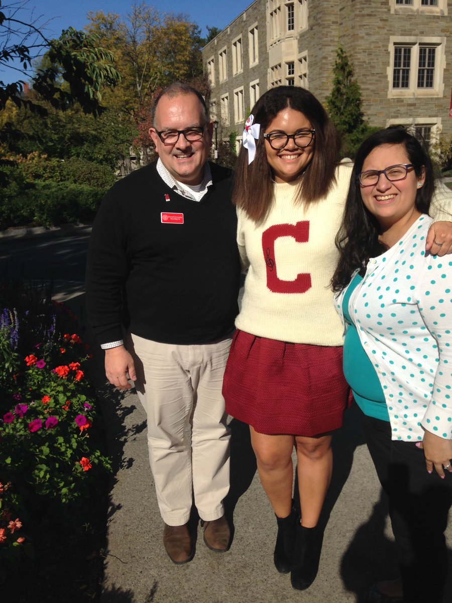 Amanda (#Cornell2017) from #CornellBusiness Admissions Office in #CornellHomecoming spirit! #CornellDyson #CornellSHA @BigRedMarchingB