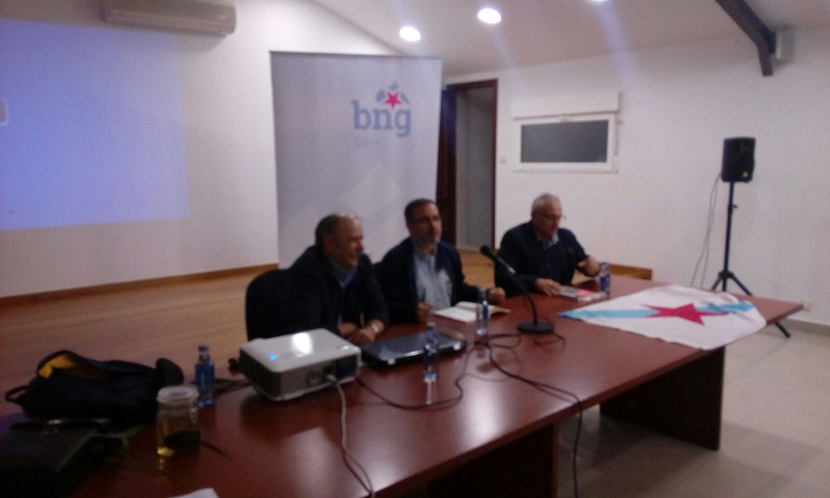 BNG_Compostela's tweet photo. Fotos de hoxe do acto organizado polo BNG de Dodro sobre o nosso patrimonio natural. Non á #LeiDepredacionGaliza #lmn #OutroRumbo https://t.co/5xyYldPuen