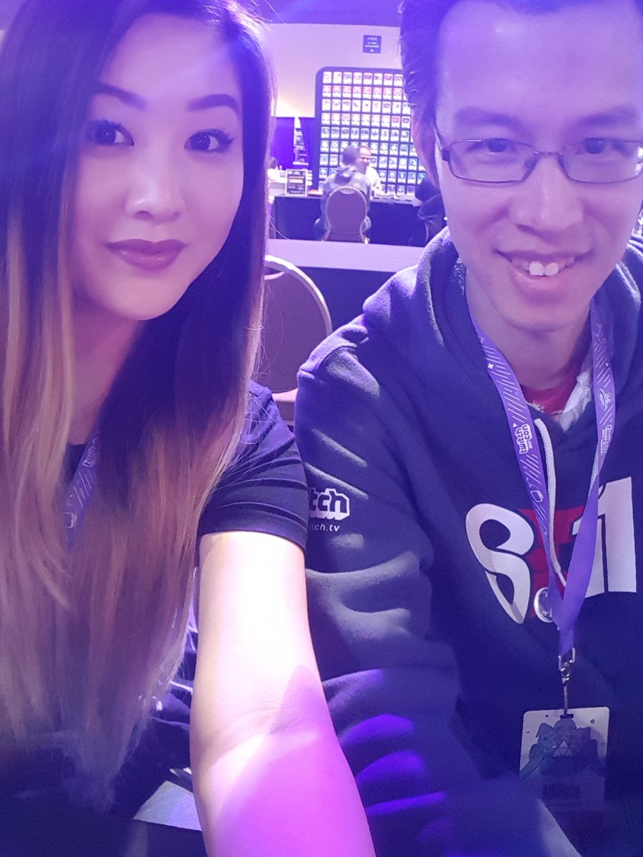 TheD0rkOverLord's tweet photo. Chillin with kells at expo hall A. #creepface https://t.co/0eVbuLd1kx