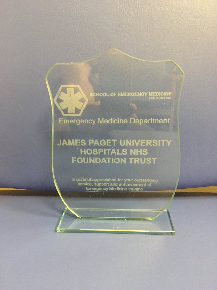 jim_crawfurd's tweet photo. @JamesPagetNHS Very proud to receive recognition for outstanding EM training from @HEEoESEM @_donnawade @DuncanPeacock https://t.co/OVjUyT6rp4