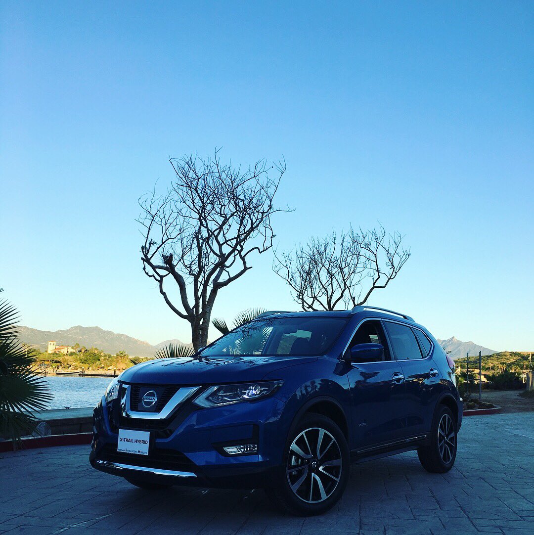 AutosDesign's tweet photo. Ya conocíamos la #Nissan X-Trail y las sensaciones son buenas, ahora con esta versión #Híbrida aumentan #RetoXtrailHybrid https://t.co/xEfTvizDS9