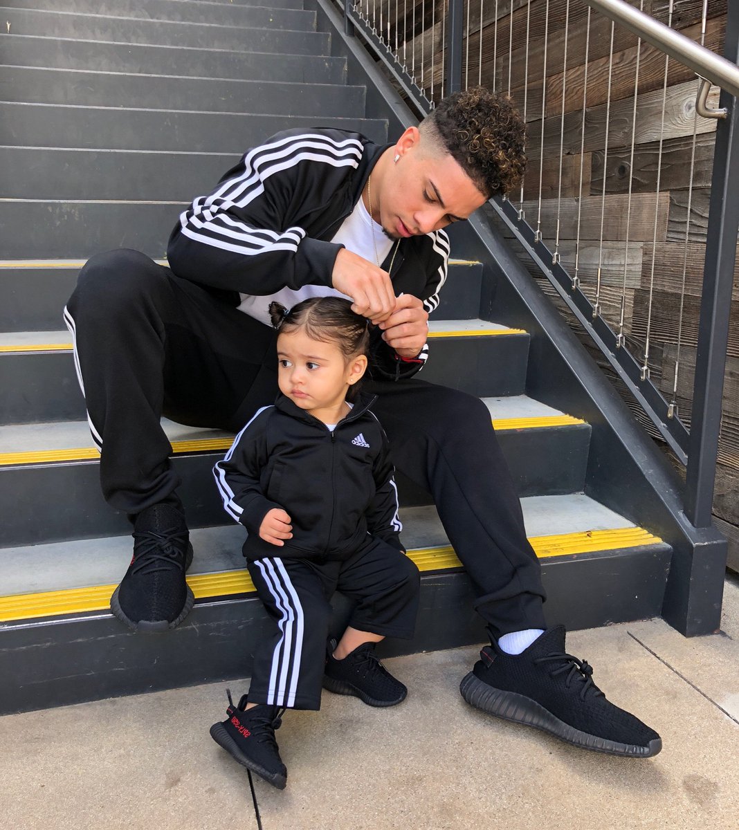 AustinMcbroom tweet picture