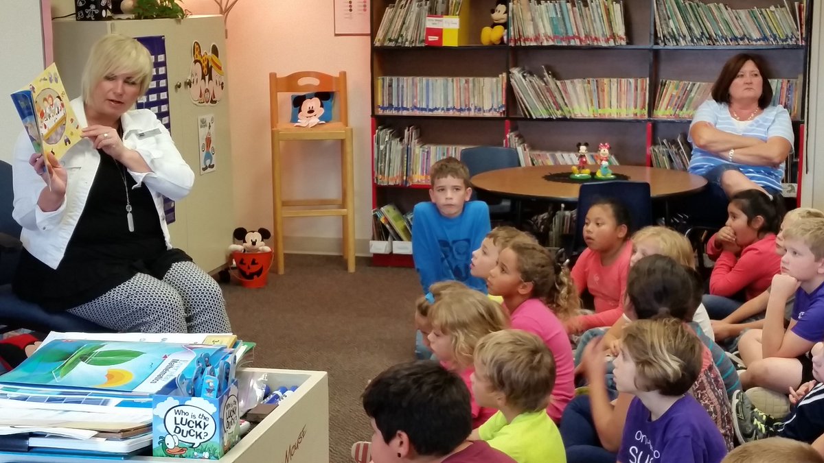 dotsley's tweet photo. Today we heard 2 stories from Sarah Tillman from First Citizen's Bank. Thank you Sarah for reading to the Second Grade. We loved it! https://t.co/RinFEcGKSO