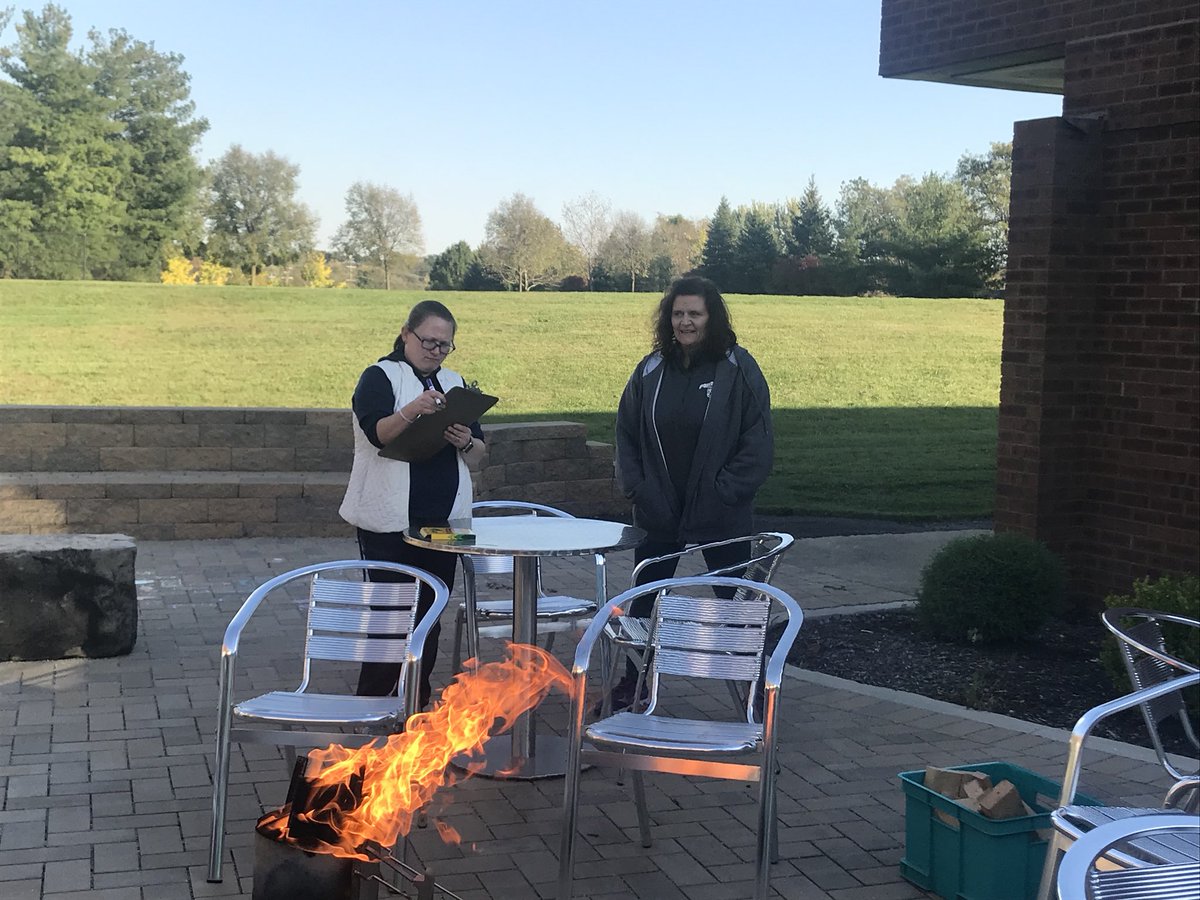 SherryBirchem's tweet photo. Early Release learning and fun for our teachers #draculateeth #staffsynergizing #wemayhavestartedafire https://t.co/guZDsbPaKw