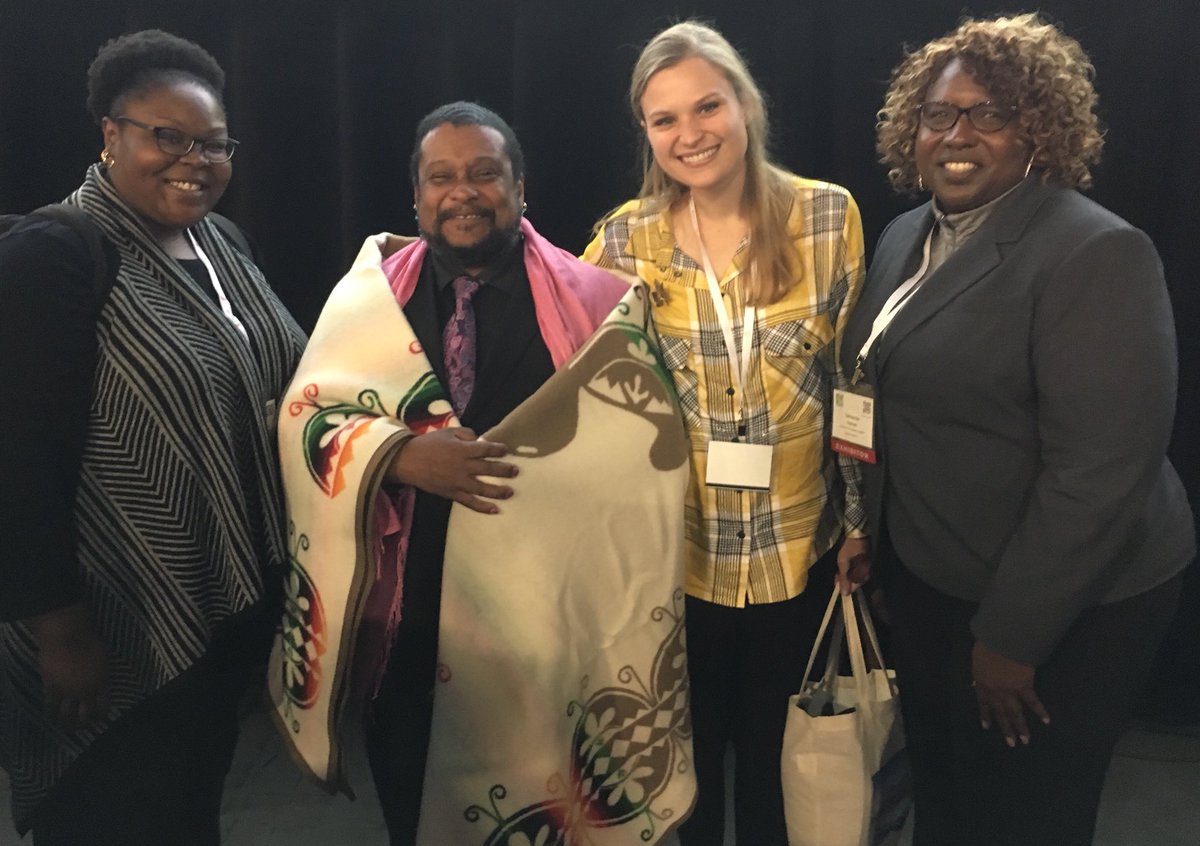 UTKPEER's tweet photo. “People are people through other people.” -Dr. Tyrone Hayes 
It was an honor to hear and meet him today!!  #SACNAS2017 https://t.co/x2SeXeU2vG