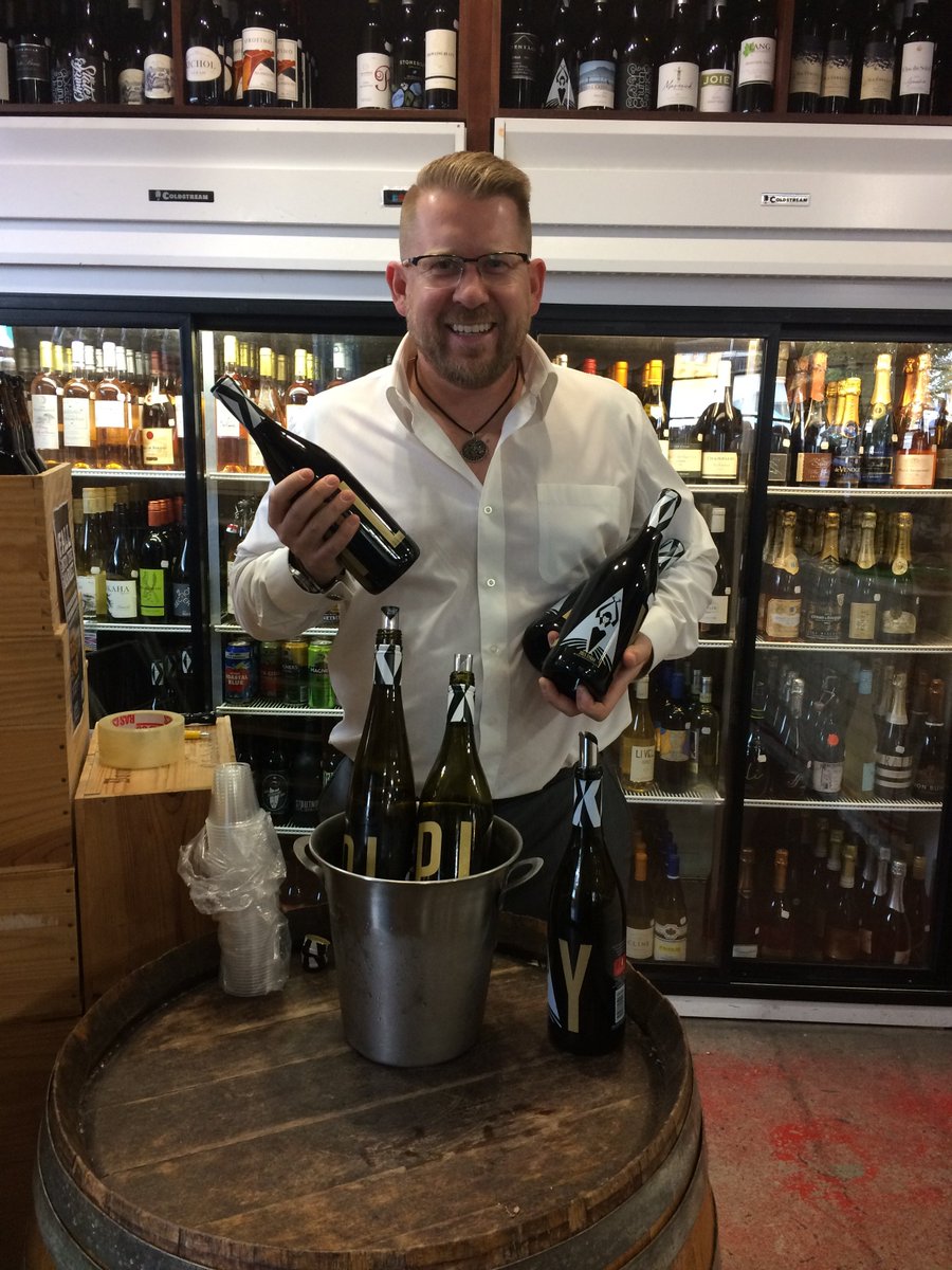 #winedownfriday with <a href="/super_somm/">Brendan Jones</a> pouring three wines come by and sip and nibble with treats by <a href="/TerraBreads/">Terra Breads</a>