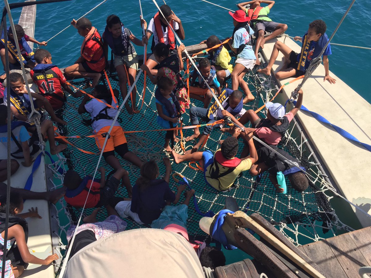 UtoNiYaloTrust's tweet photo. Taking our young voyagers from Vuda for a sail today after 60 kids collected 250kgs of rubbish on village beachfront yesterday https://t.co/amsMtcE4Wh