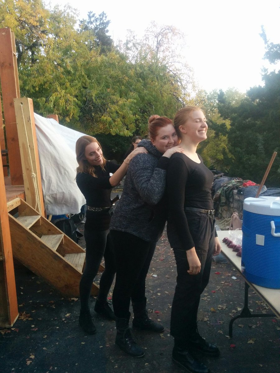 grassrootsbard's tweet photo. Whatta cast. 😍😍😍 

Come see them tonight at 7:30pm! Tickets from $10-$15. 

Forecast looks chilly, but the show must go on! #UtahTheatre https://t.co/ynM0TsYufP